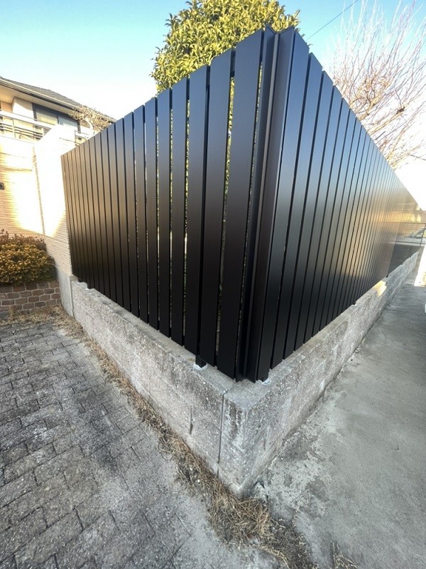 豊橋市で新しくフェンスの設置をしました♪